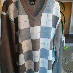 Jos. A. Bank Executive Collection, 100% Merino Wool,  Size Men's L